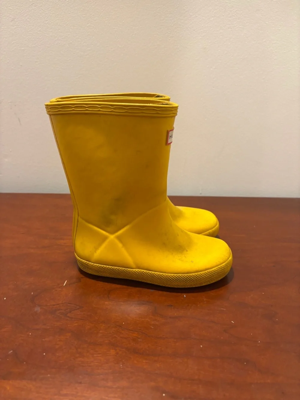 Hunter Kids Rain Boots Yellow UK Size 8 US size 9